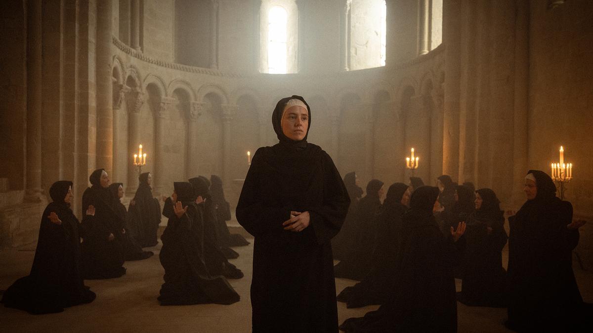 Fotograma de la película "La abadesa"